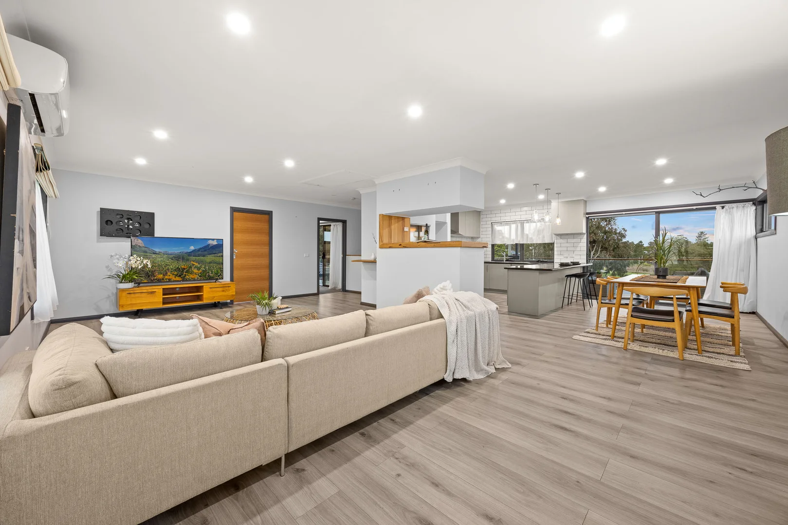 Additional image 5 of 8 Riverrun Drive, Botanic Ridge VIC 3977