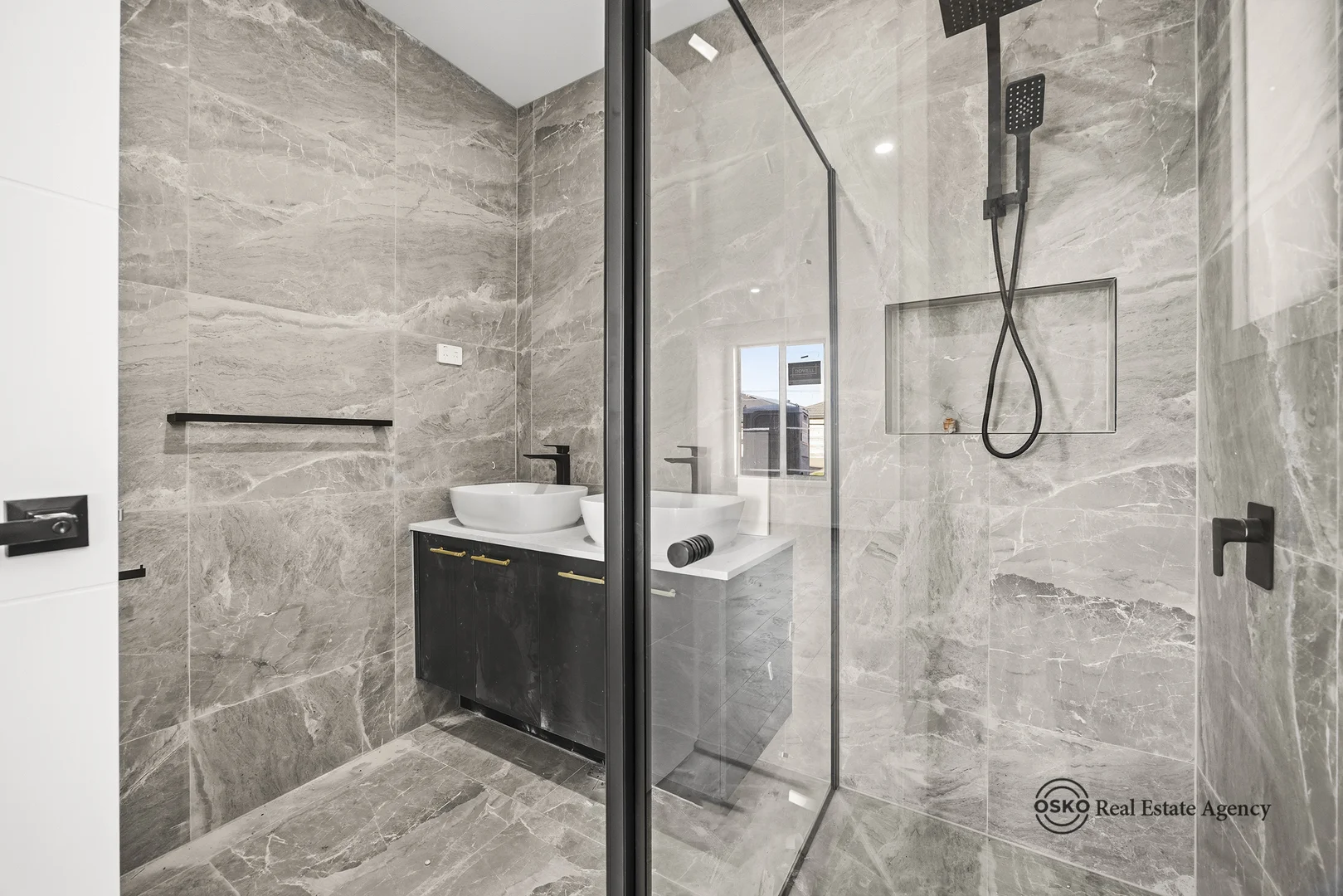 Additional image 10 of 11 Momil Road, Mount Cottrell VIC 3024