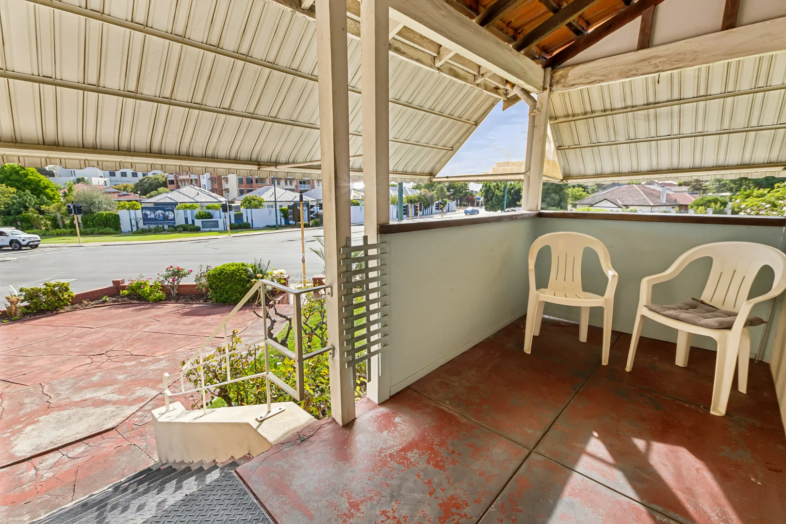 Additional image 23 of 130 Hill View Terrace, St James WA 6102