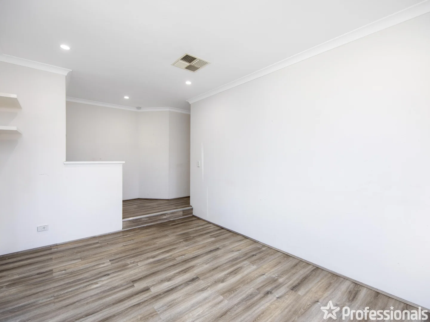 Additional image 8 of 52 Riverside Lane, Seville Grove WA 6112