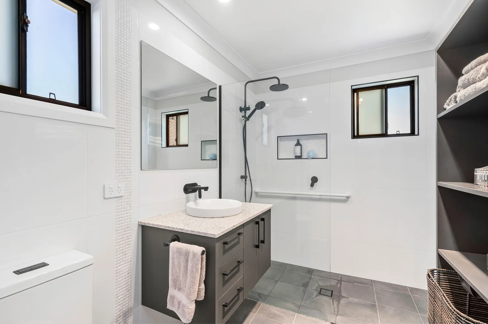 Additional image 19 of 6 Tucker Close, Thrumster NSW 2444