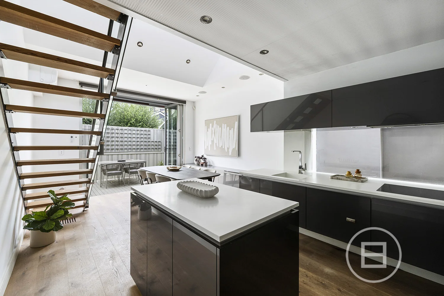 Additional image 3 of 37 Cobden Street, South Melbourne VIC 3205