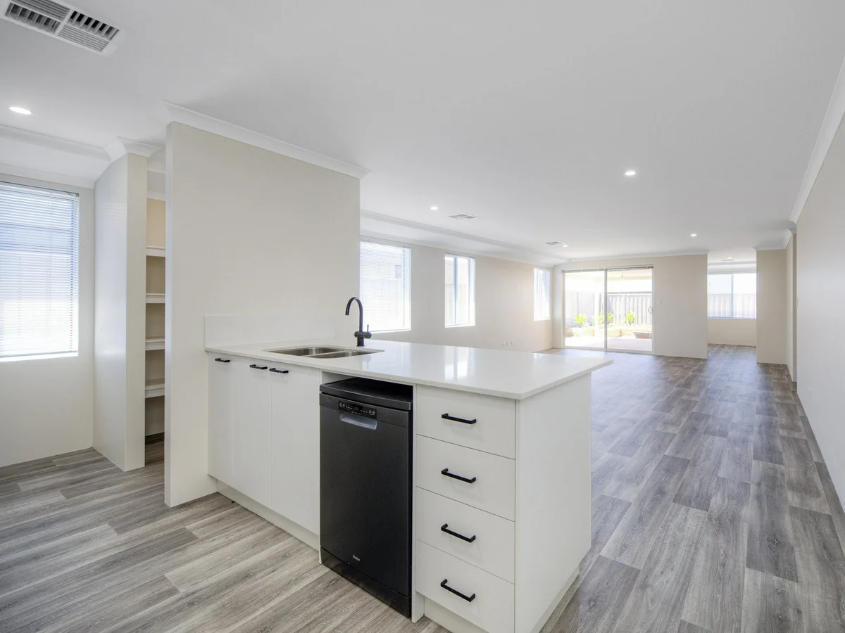 Additional image 2 of 25 Broadgate Boulevard, Yanchep WA 6035