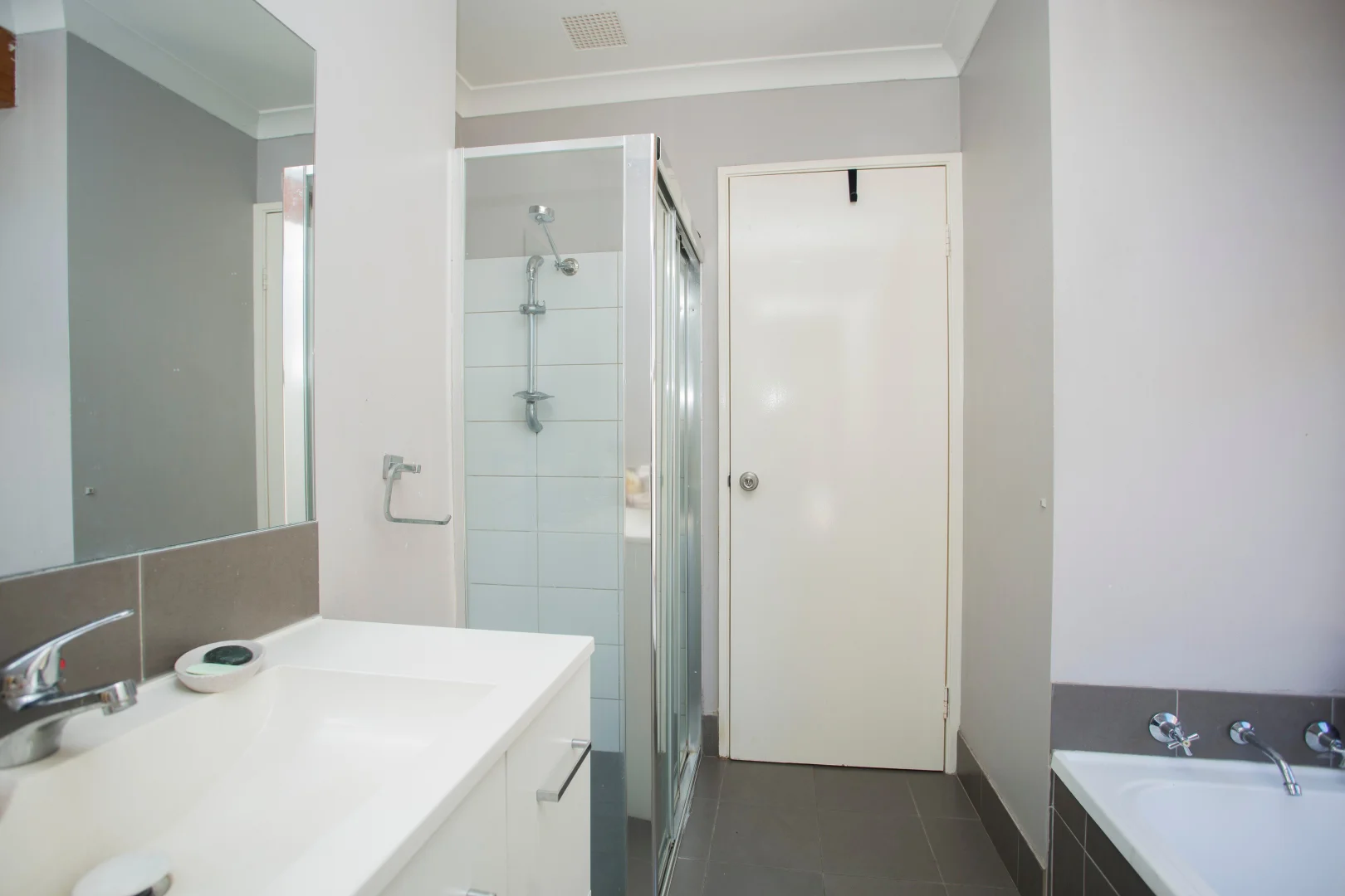 Additional image 4 of 103 Pelican Parade, Ballajura WA 6066