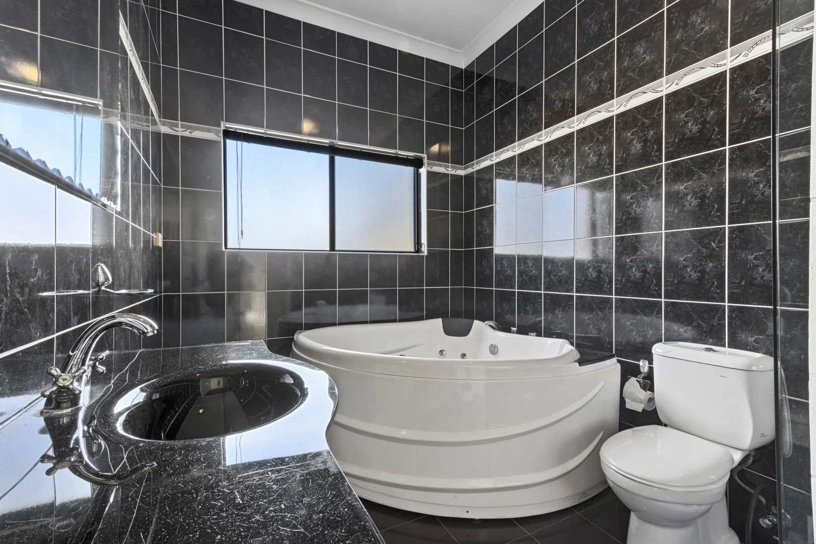 Additional image 10 of 30 Bland Street, Carramar NSW 2163