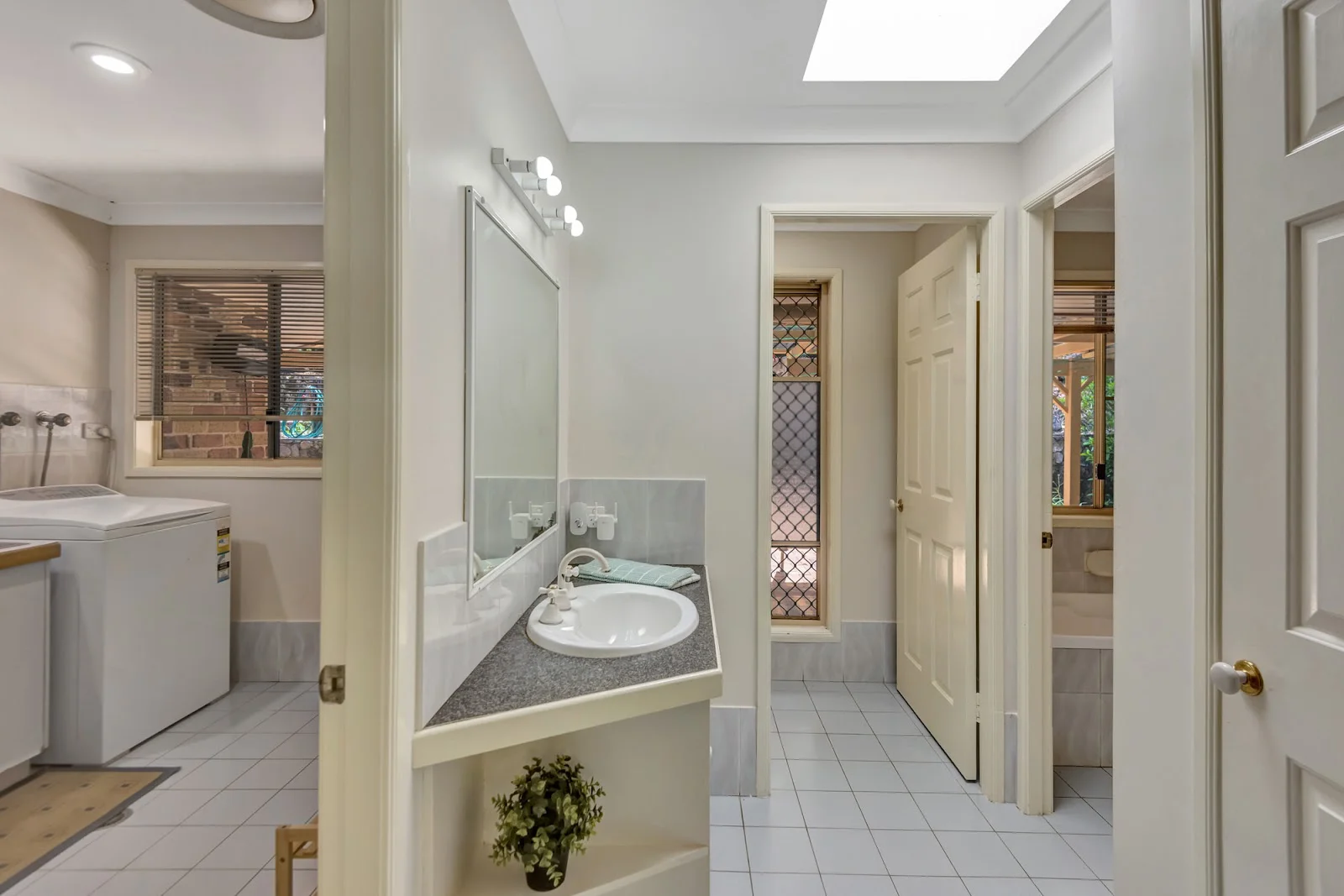 Additional image 22 of 6 Lowani Court, Richmond Hill NSW 2480
