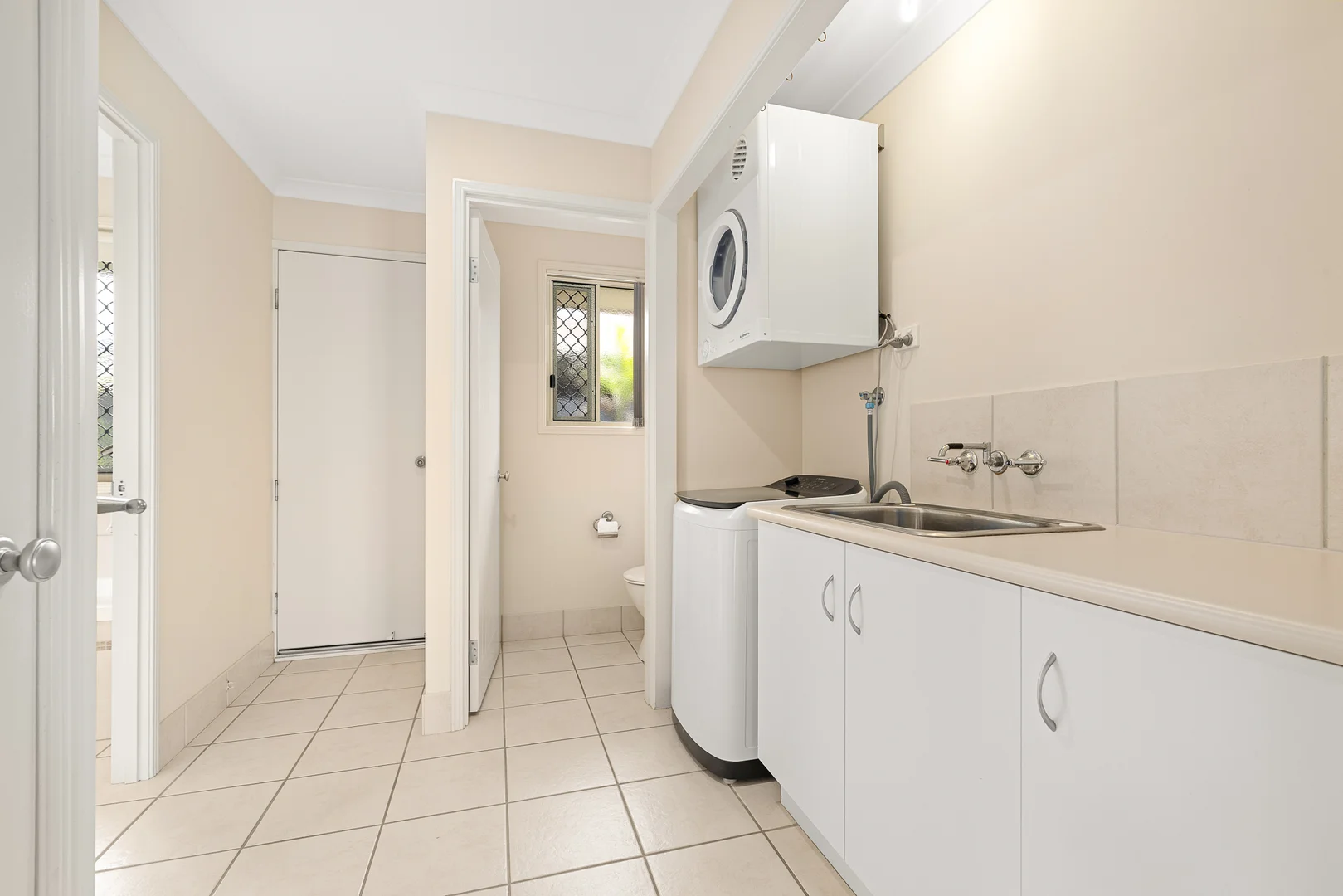 Additional image 26 of 46 Springs Drive, Little Mountain QLD 4551