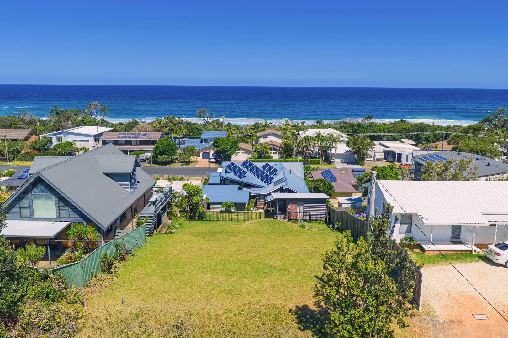 Additional image 2 of 1552 Ocean Drive, Lake Cathie NSW 2445