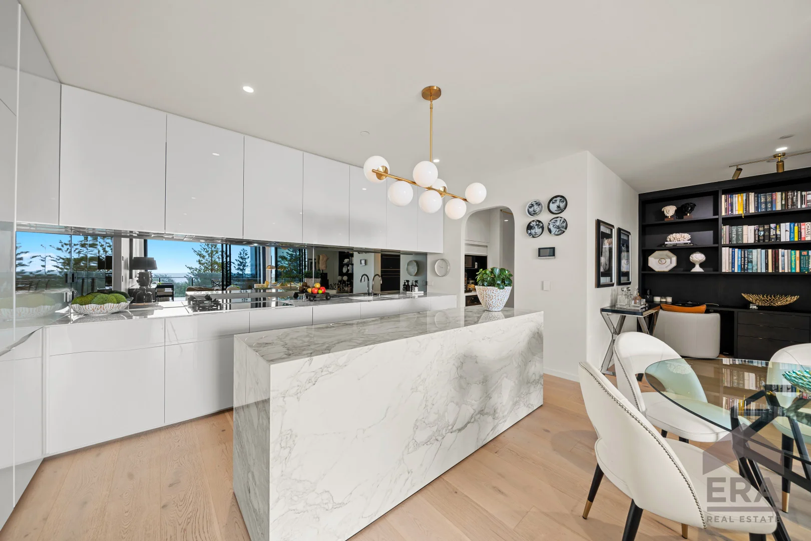 Additional image 10 of 302/272 Hedges Avenue, Mermaid Beach QLD 4218