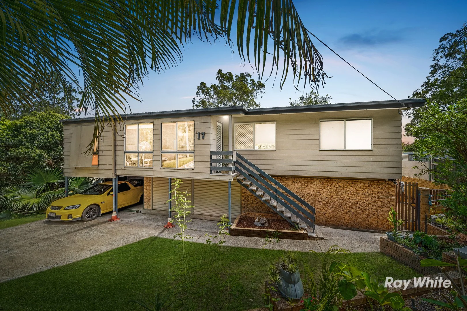 17 Tecoma Street, Kingston QLD 4114