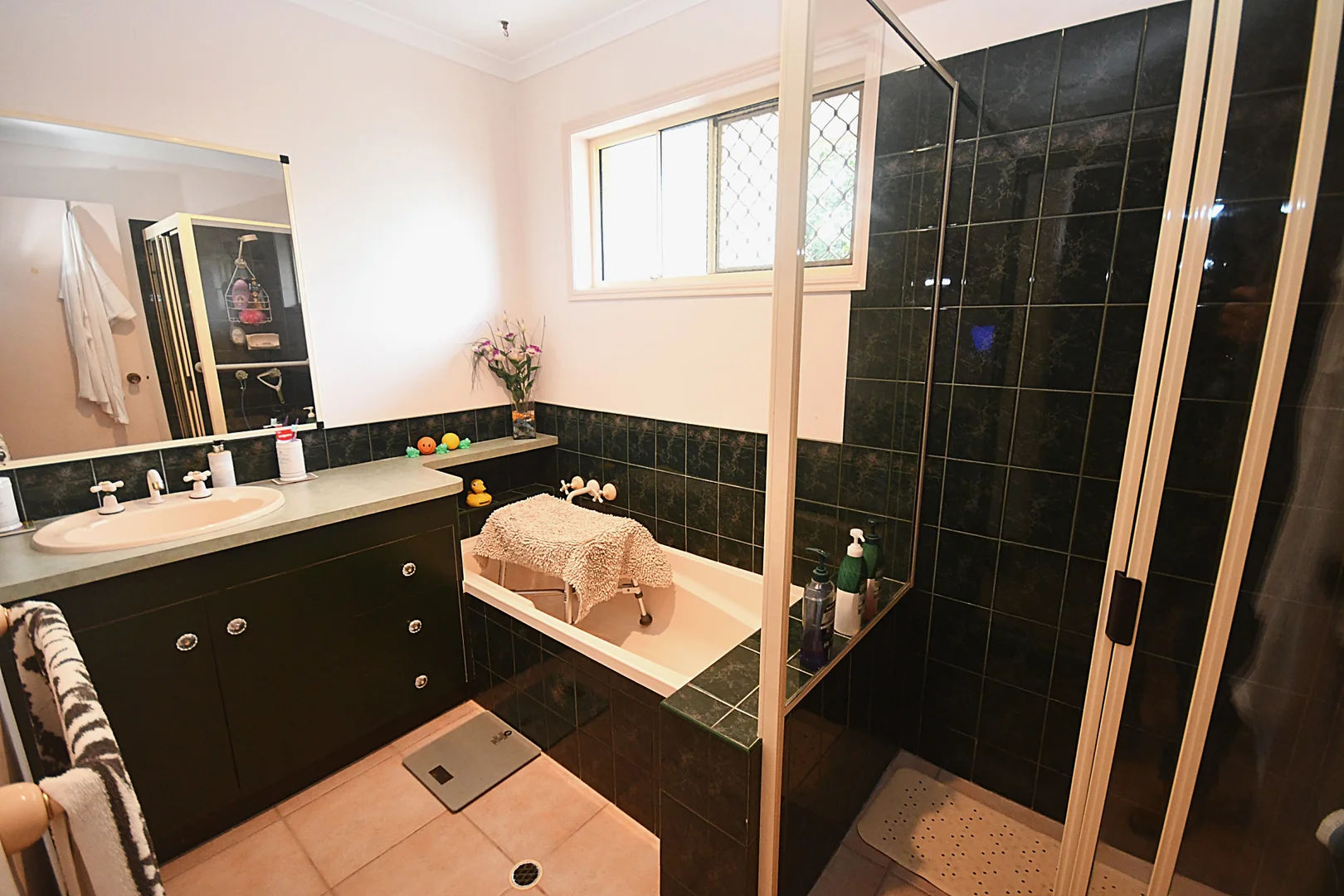 Additional image 12 of 18 Merlin Drive, Urangan QLD 4655