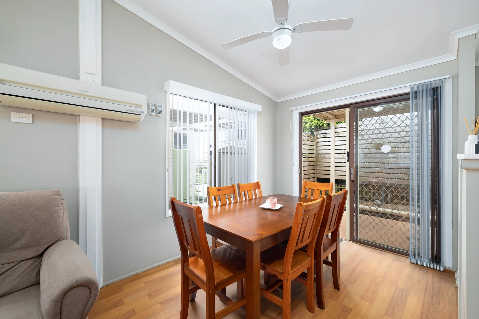Additional image 3 of 61 Charlotte Place, Kincumber NSW 2251