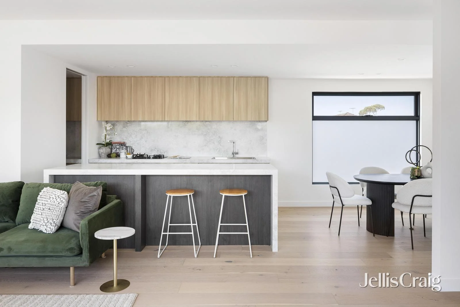 Additional image 4 of 2/38 Toolambool Road, Carnegie VIC 3163