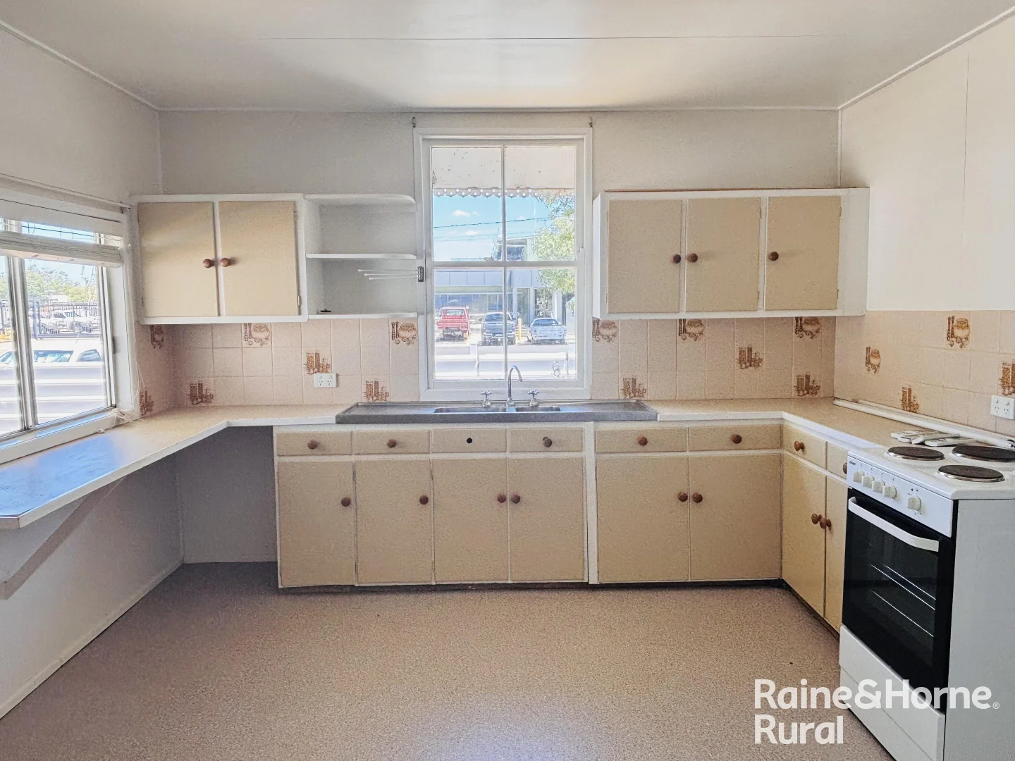 Additional image 7 of 96 Arthur Street, Roma QLD 4455