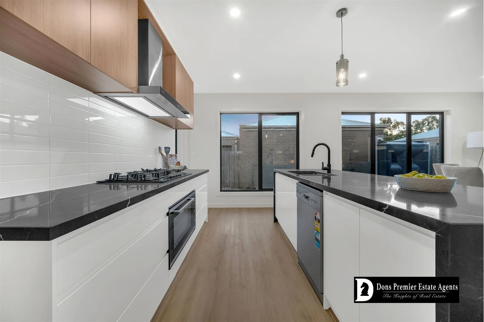Additional image 11 of Unit 7/132 Golf Links Road, Berwick VIC 3806