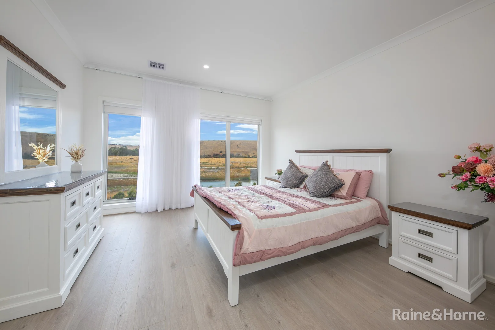 Additional image 12 of 28 Iredale Promenade, Sunbury VIC 3429