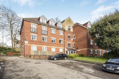 Coley Avenue, Reading RG1