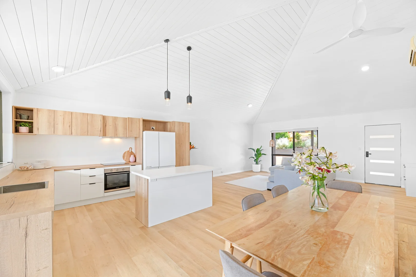 Additional image 3 of 11 Christina Crescent, Denmark WA 6333