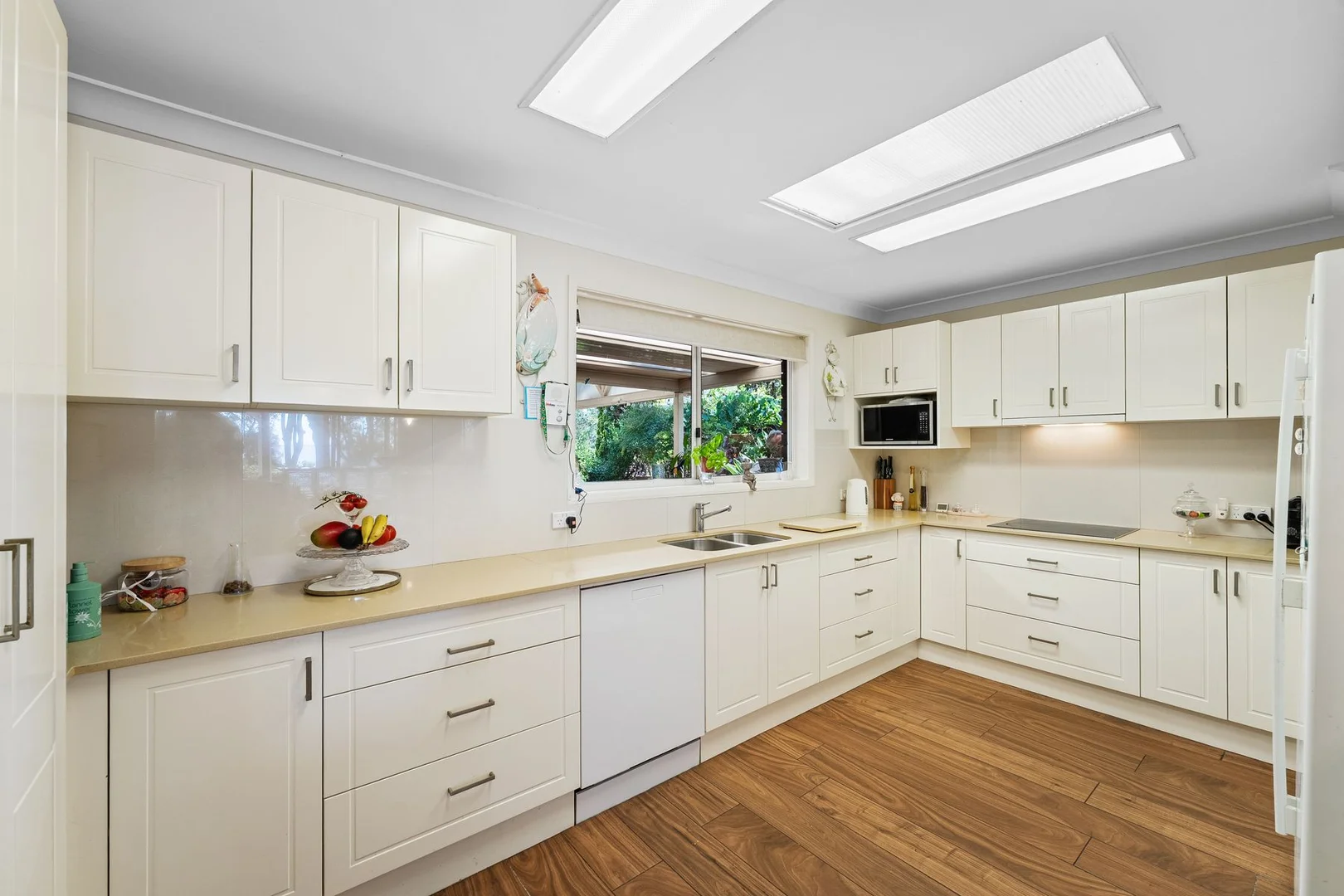 Additional image 10 of 23 Grevillea Crescent, Berkeley Vale NSW 2261