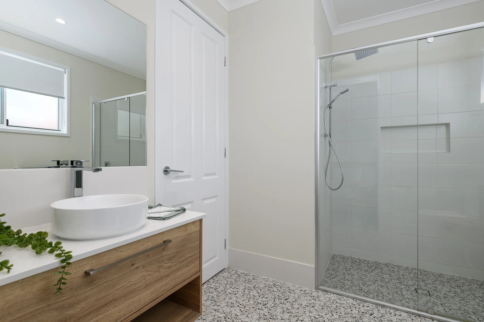 Additional image 13 of 83 Esplanade, Tin Can Bay QLD 4580