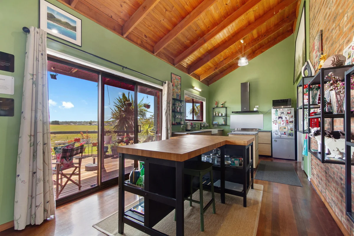 Additional image 3 of 52 Stormbird Drive, Kalimna VIC 3909