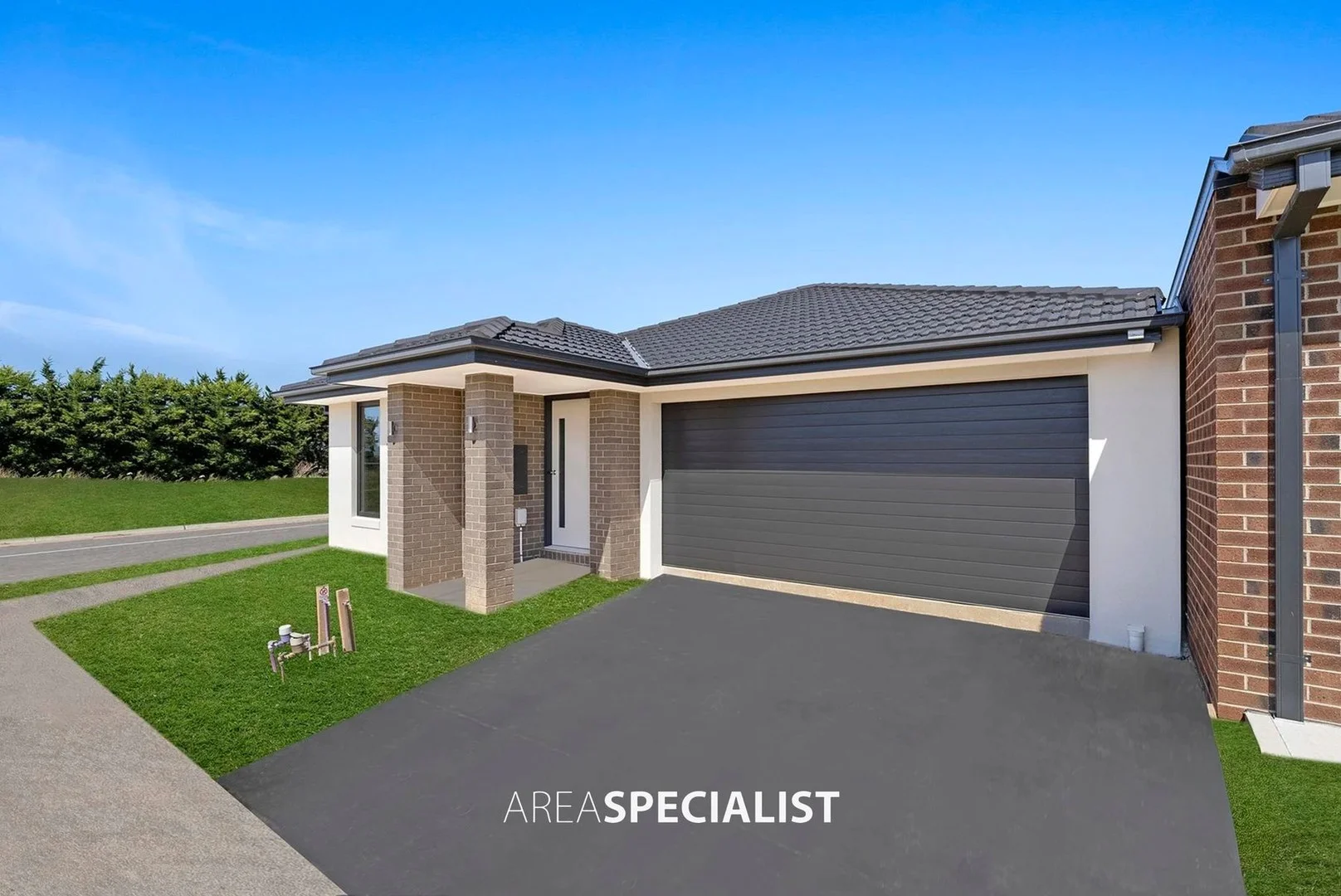47 Patrobas Loop, Cranbourne East VIC 3977