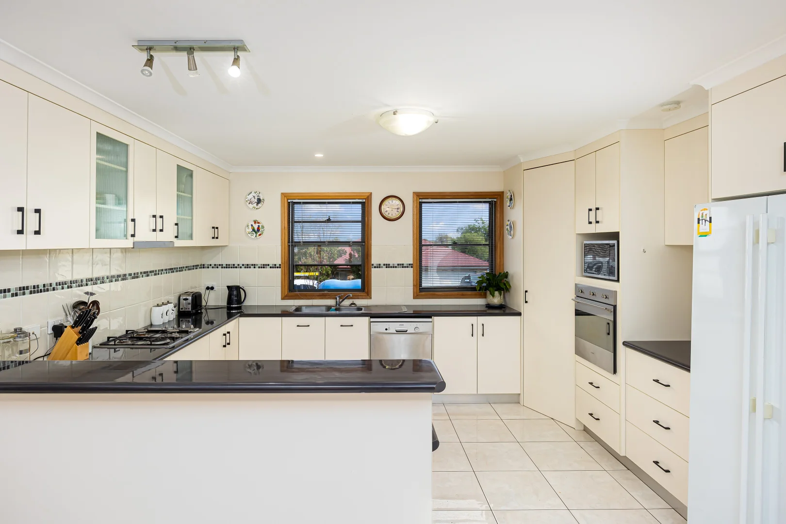 Additional image 3 of 49 Kansas Drive, Tolland NSW 2650