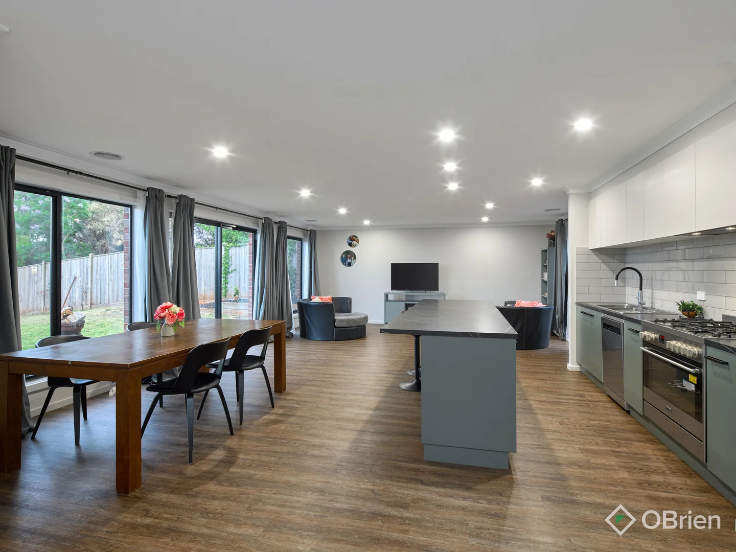 Additional image 3 of 19 Timbertop Crescent, Drouin VIC 3818