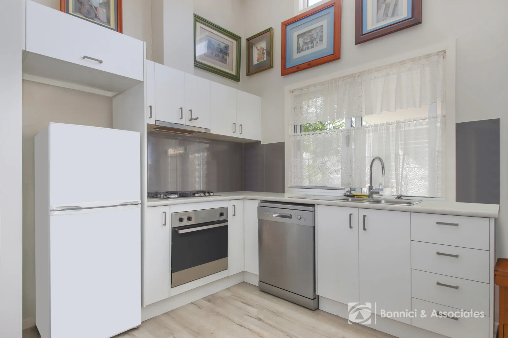 Additional image 4 of 31/7 Catherine Crescent, Lavington NSW 2641