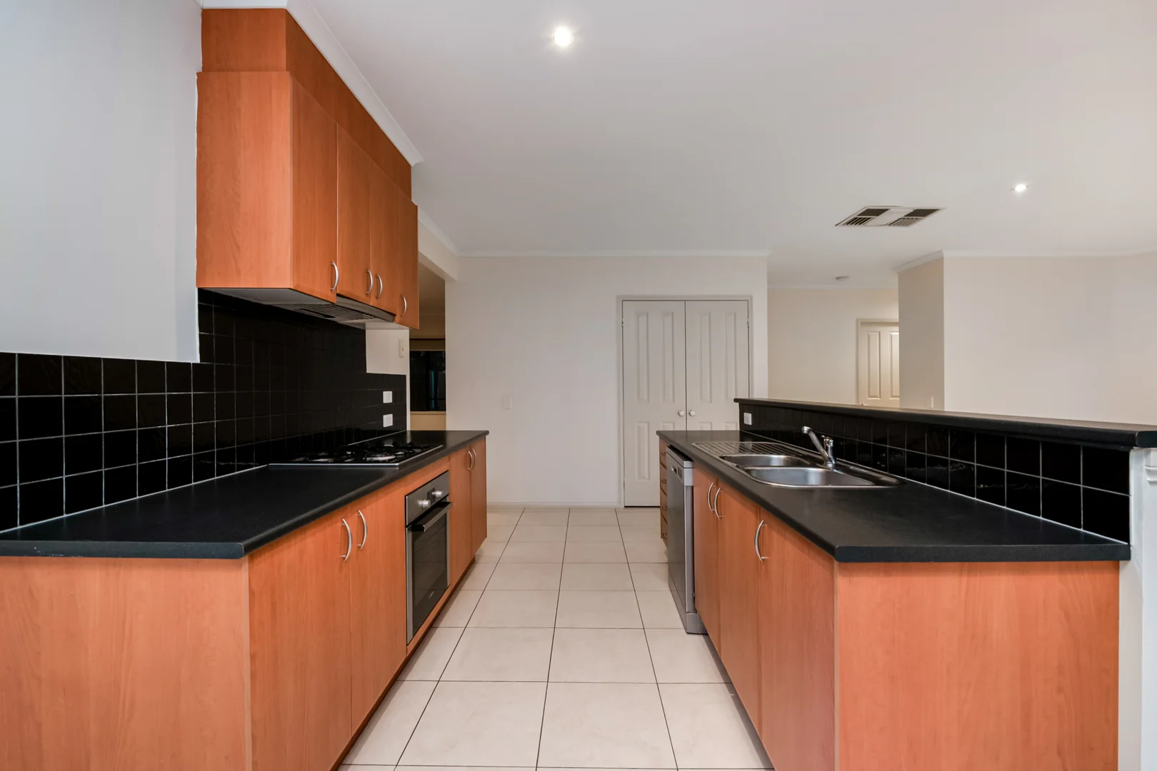 Additional image 7 of 9 Isabella Grove, Strathdale VIC 3550
