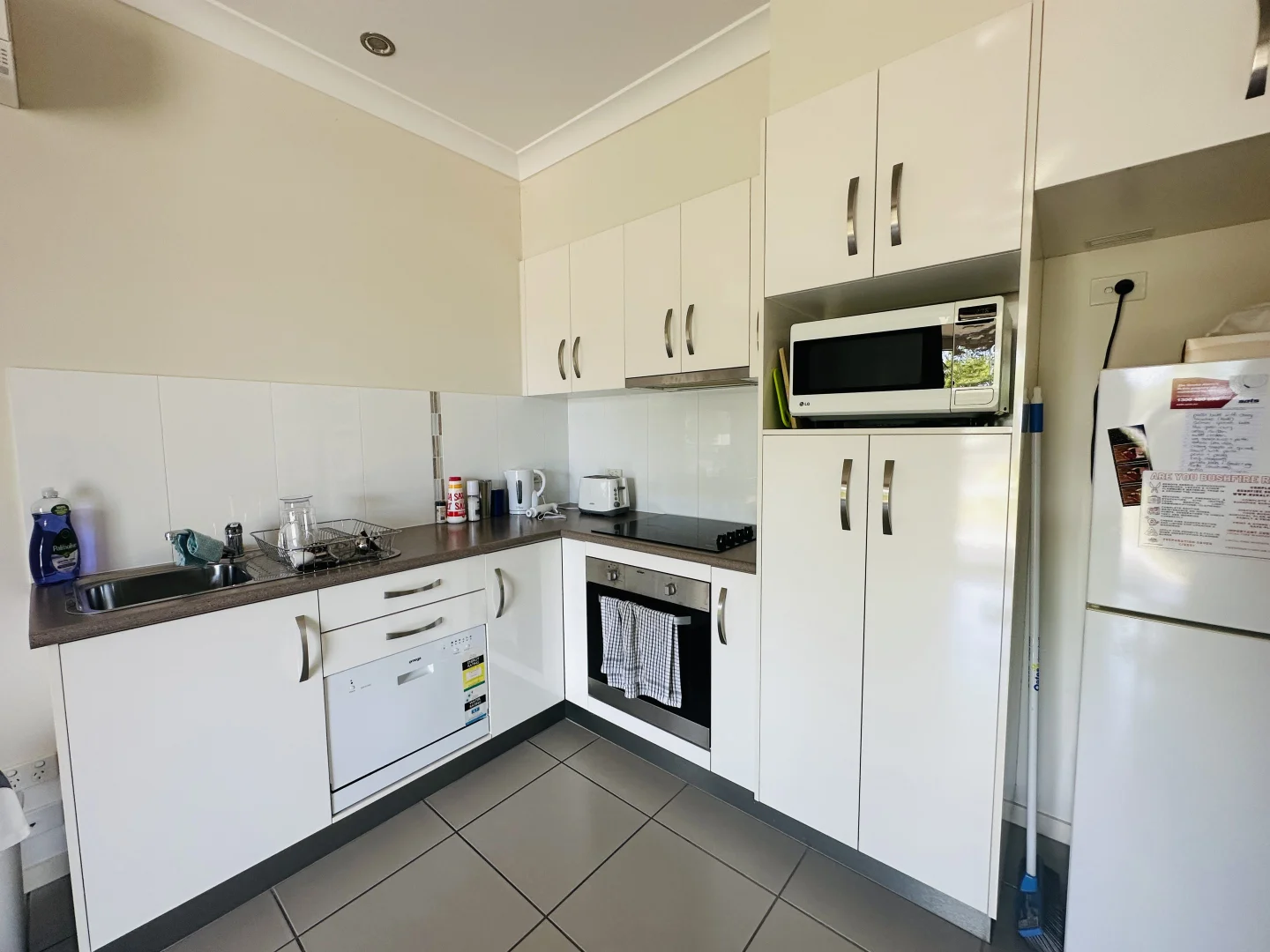 Additional image 5 of 8/36 Belyando Avenue, Moranbah QLD 4744