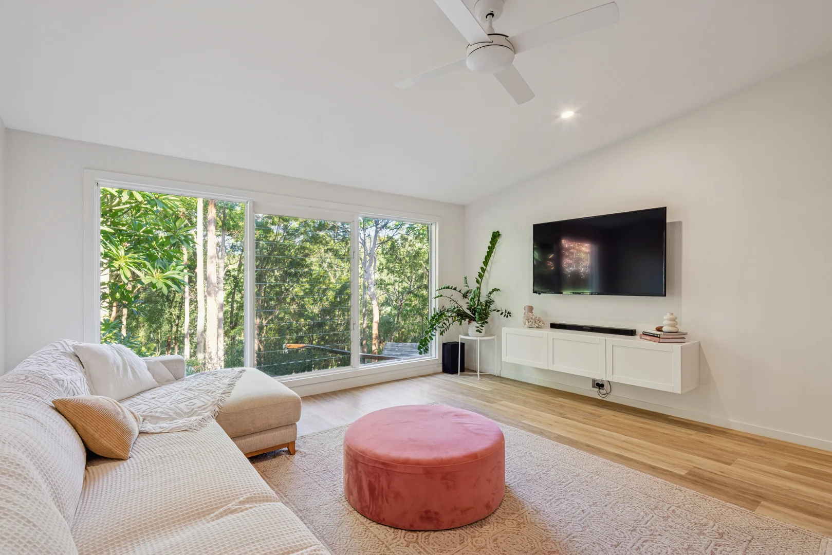 Additional image 11 of 6 DORSET PLACE, Elanora QLD 4221