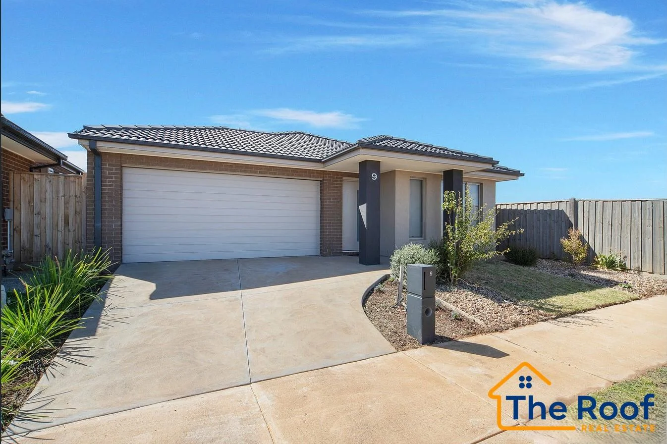 9 Salters Street, Thornhill Park VIC 3335