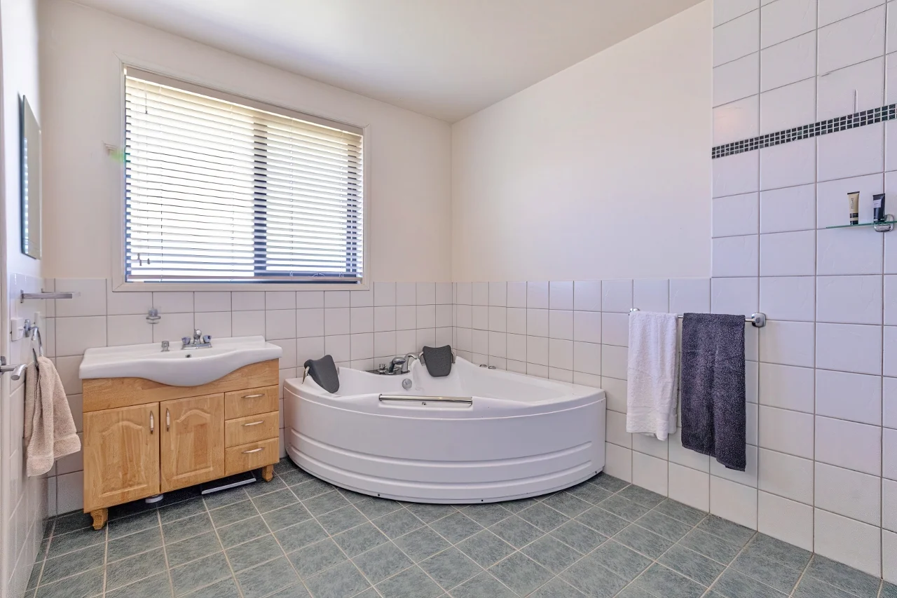 Additional image 19 of 19 Albacore Crescent, Eden NSW 2551