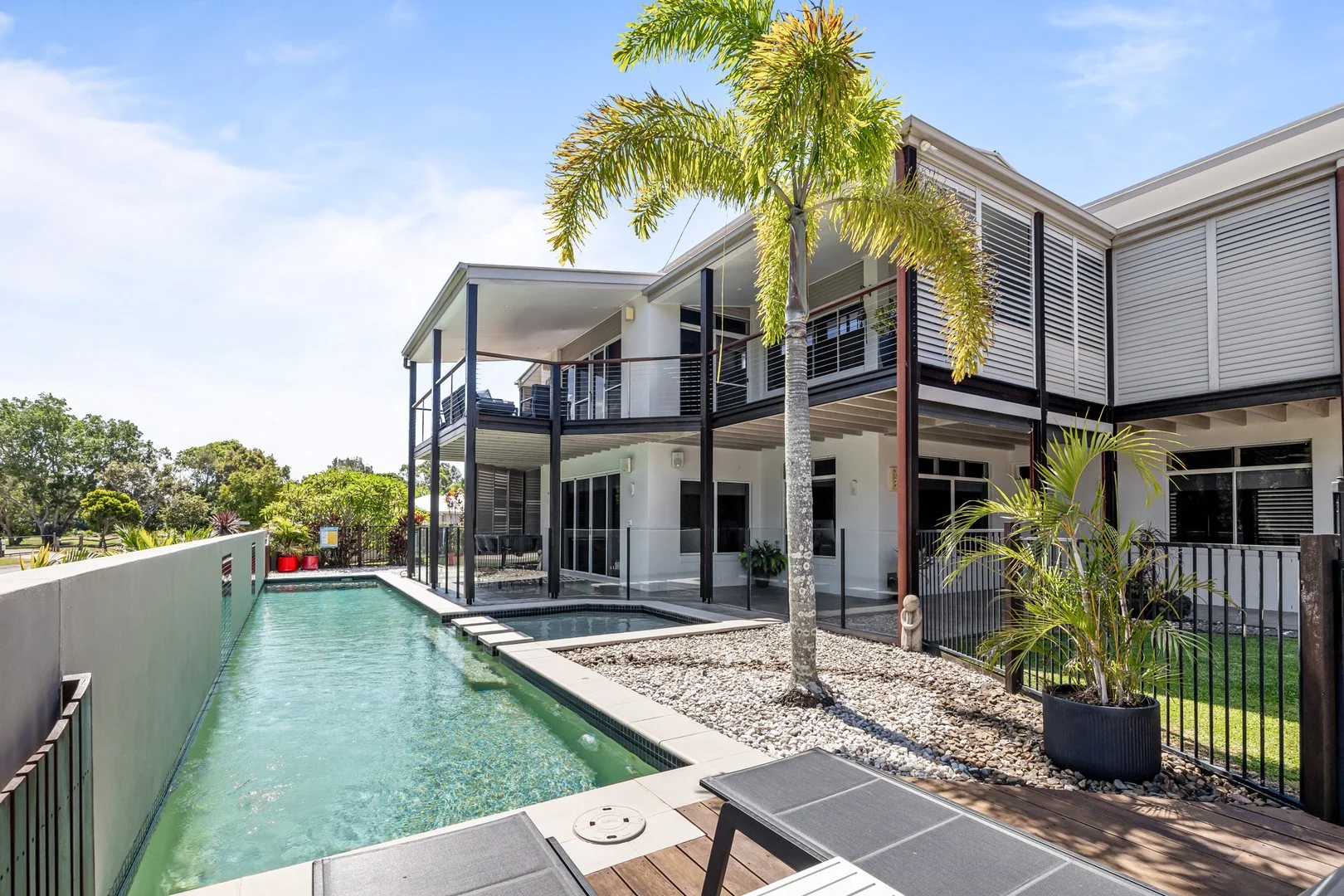 2 Elimbah Street, Pelican Waters QLD 4551
