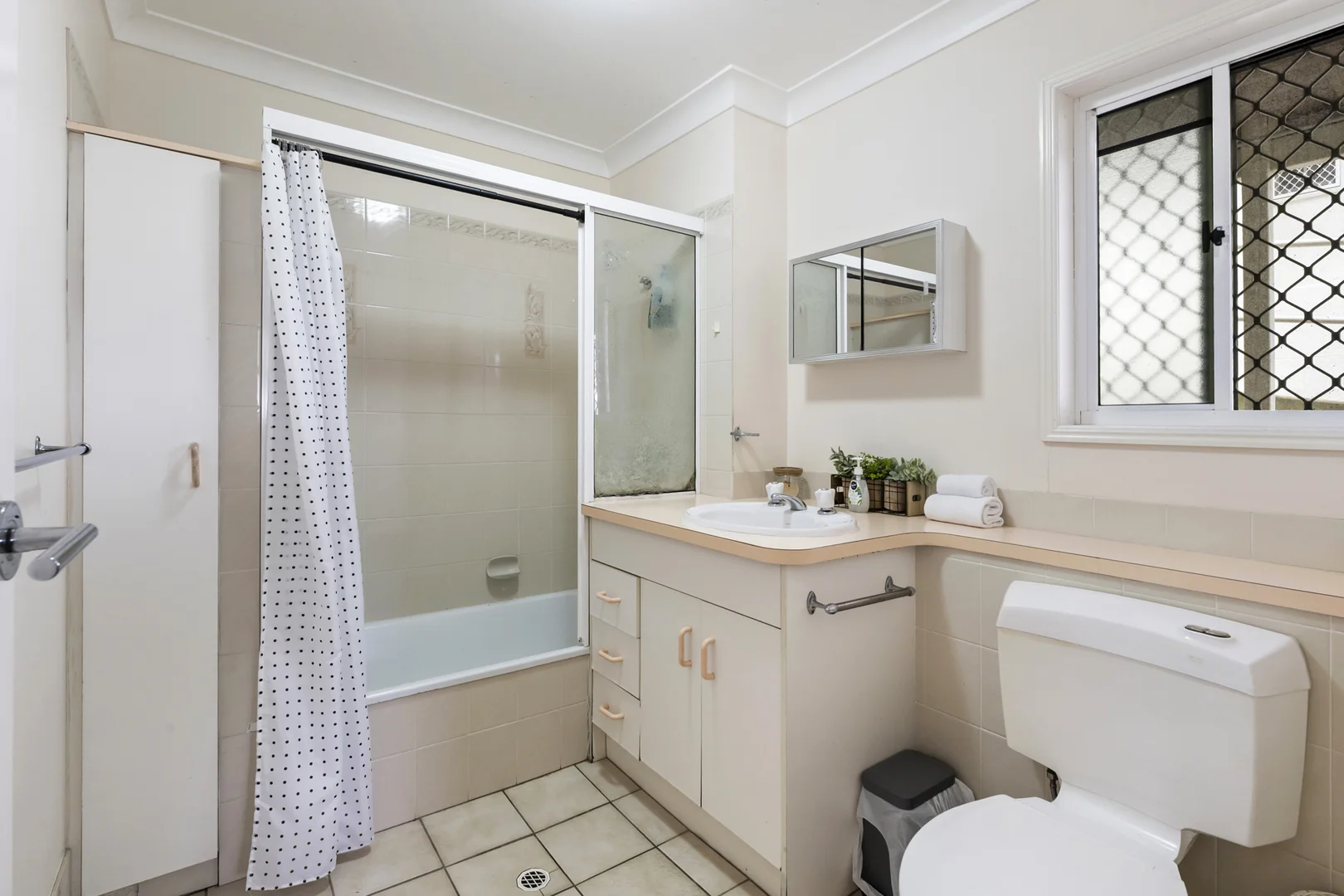 Additional image 26 of 19 Canberra Terrace, Kings Beach QLD 4551