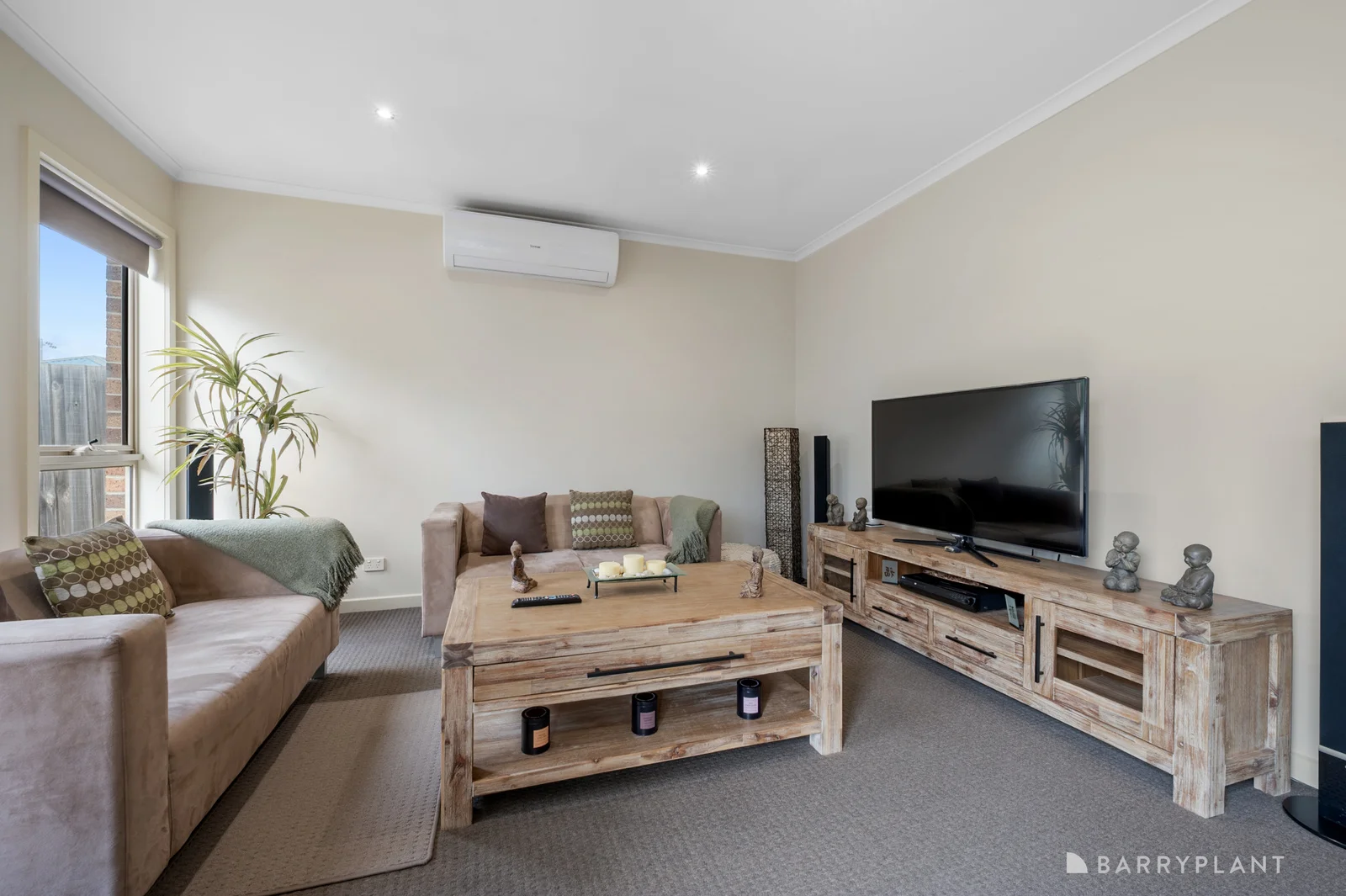 Additional image 10 of 2/24 Exford Road, Melton South VIC 3338