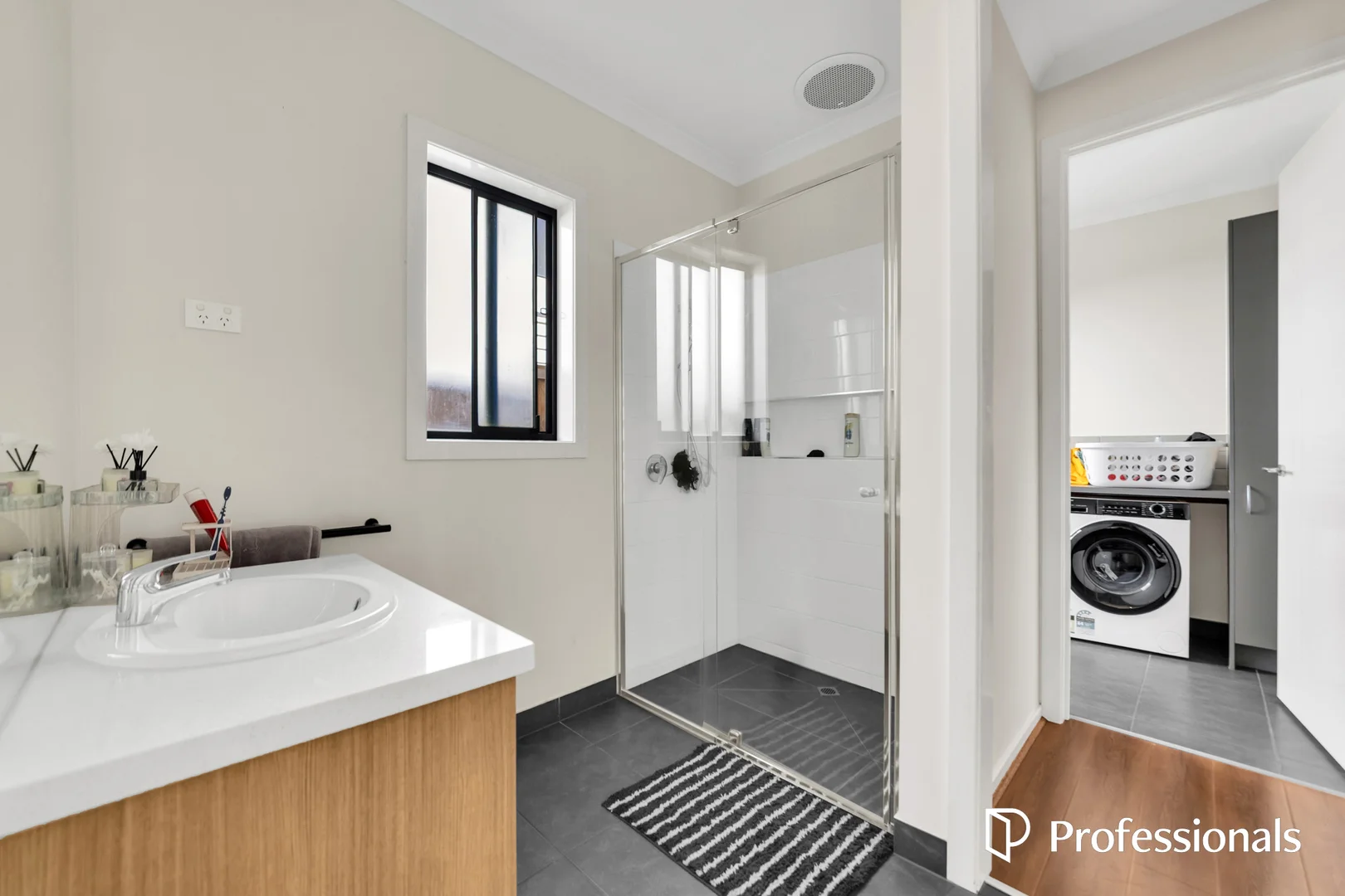 Additional image 16 of 70 Viewbright Road, Clyde North VIC 3978