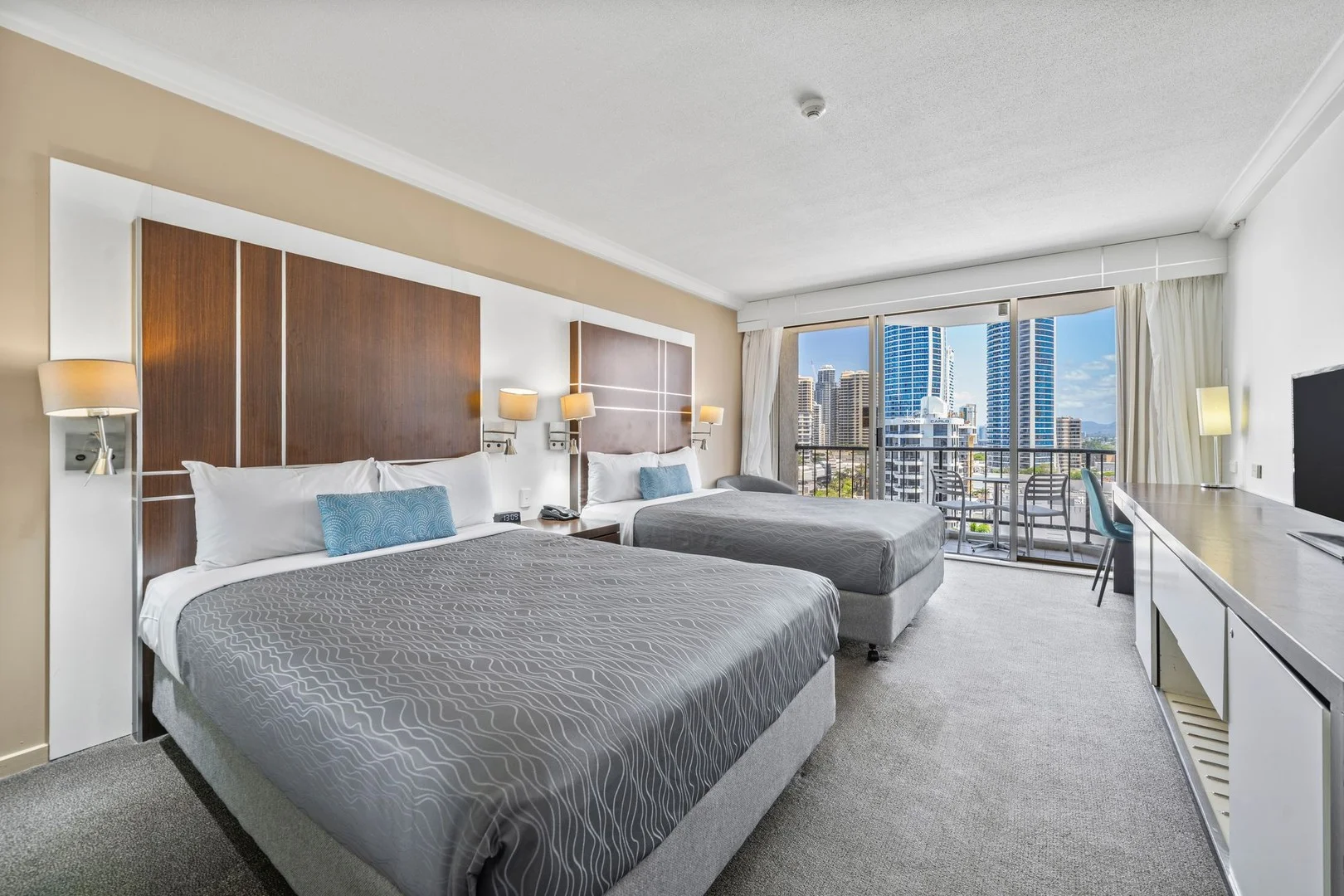 1021/22 View Avenue, Surfers Paradise QLD 4217