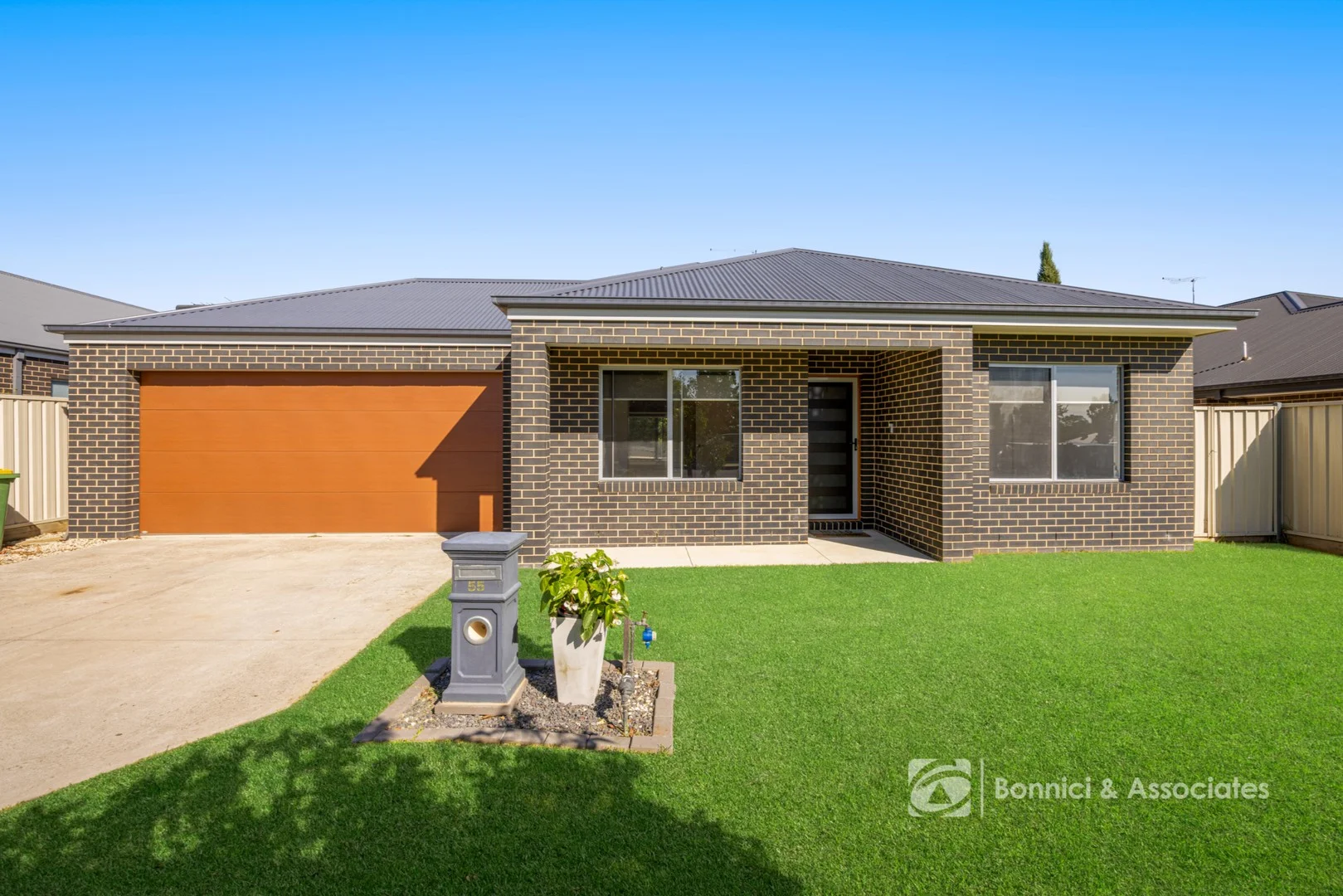 55 Daintree Way, West Wodonga VIC 3690