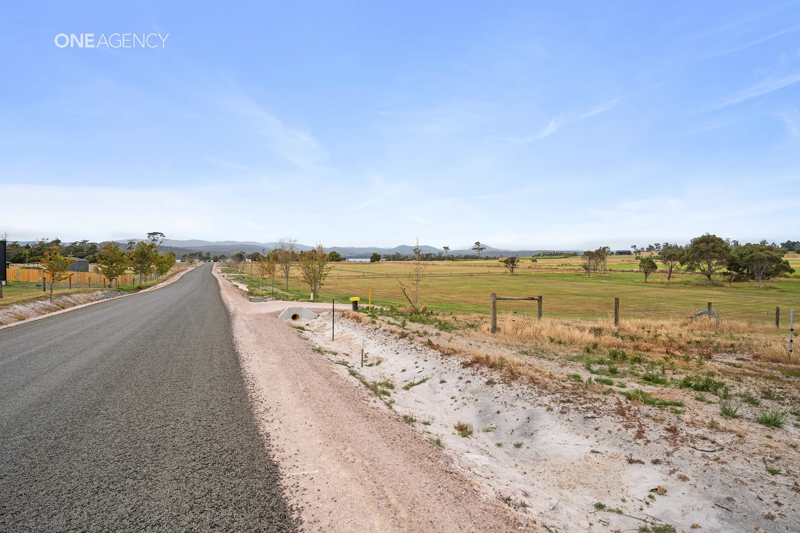 Additional image 3 of 16 Charles Street, Squeaking Point TAS 7307