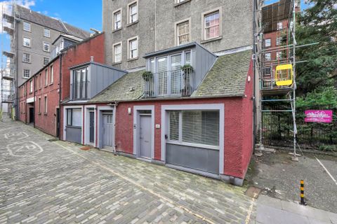 21 King's Stables Lane, Grassmarket, Edinburgh EH1