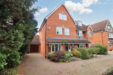 Parkside Road, Reading RG30