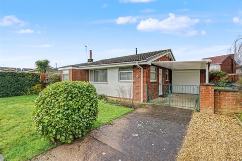 Broadfields, Calverton NG14