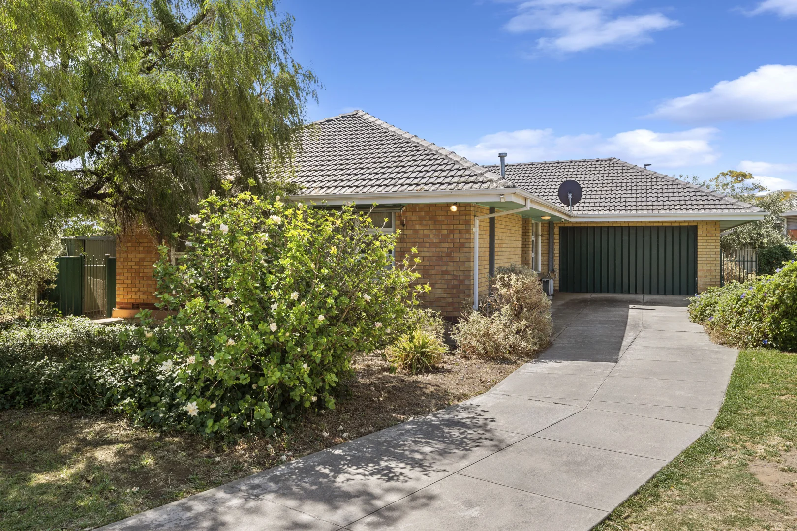 Additional image 2 of 19 Lancelot Drive, Daw Park SA 5041