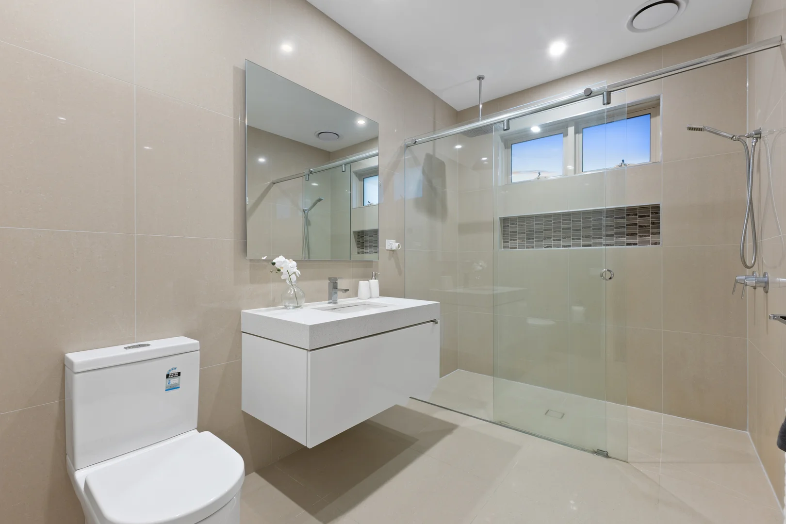 Additional image 11 of 355 Belmore Road, Balwyn North VIC 3104