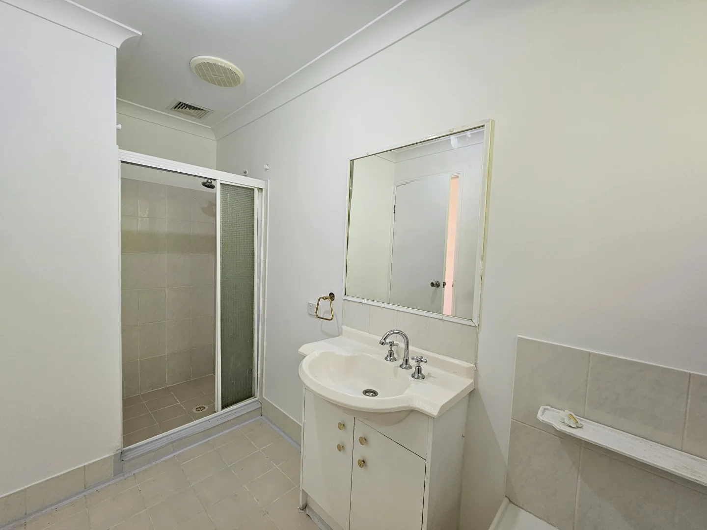 Additional image 14 of 5/28-32 Golden Palms Court, Ashmore QLD 4214