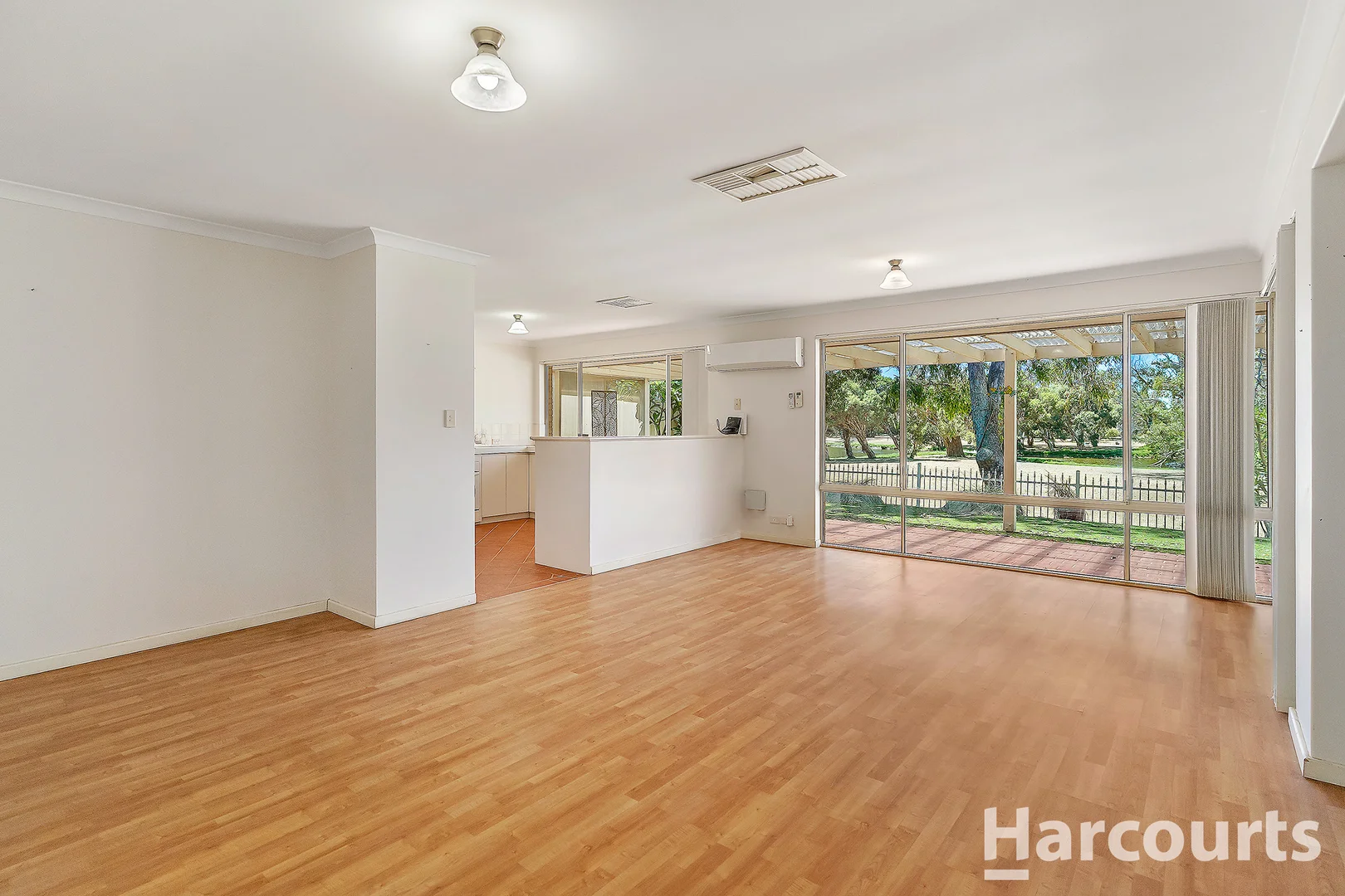 Additional image 6 of 1/10 Waterston Place, Erskine WA 6210