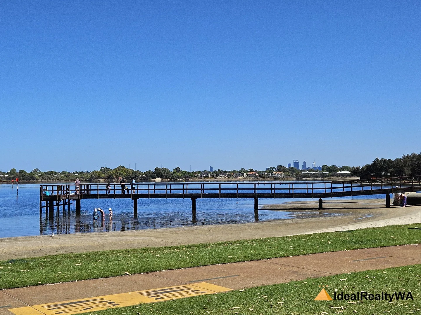 Additional image 43 of 16A Beatrice Avenue, Shelley WA 6148