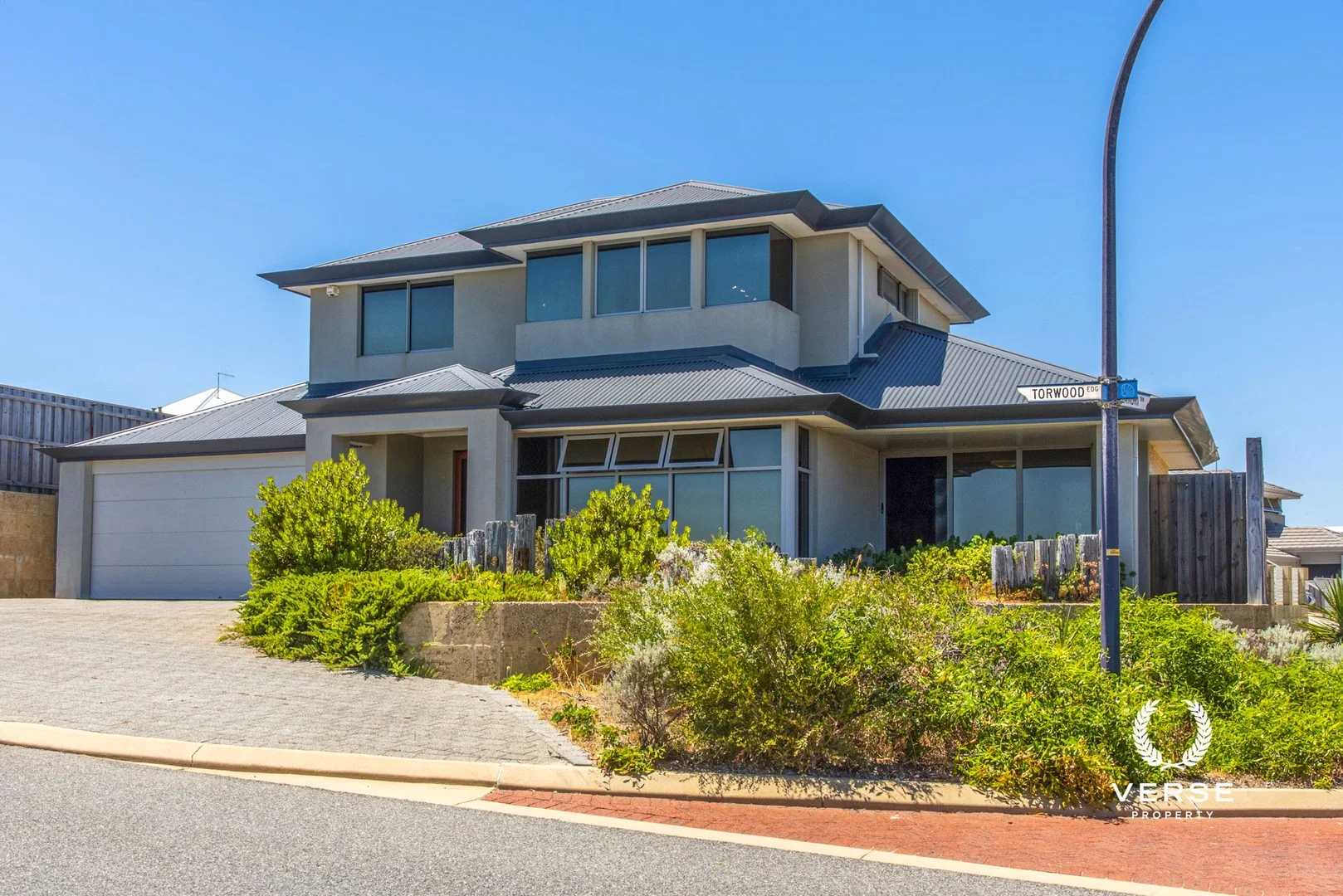 33 Torwood Edge, Halls Head WA 6210